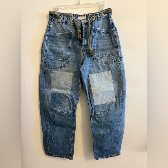 Free People We The Free Moxie Pull-On Barrel Jeans in Truest Blue Sz 26 - Picture 3 of 6